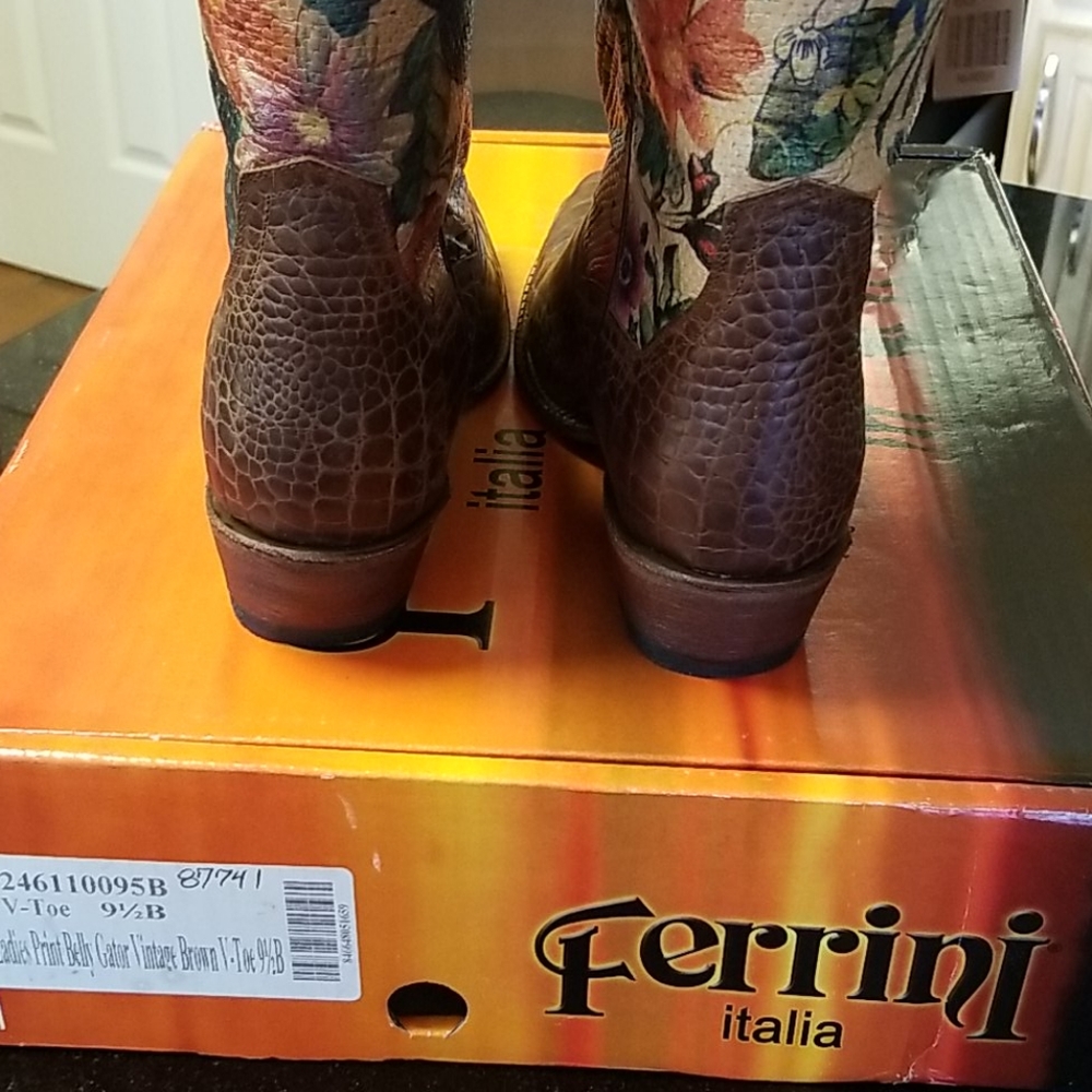 Ferrini Western Boot - Picture 5 of 13